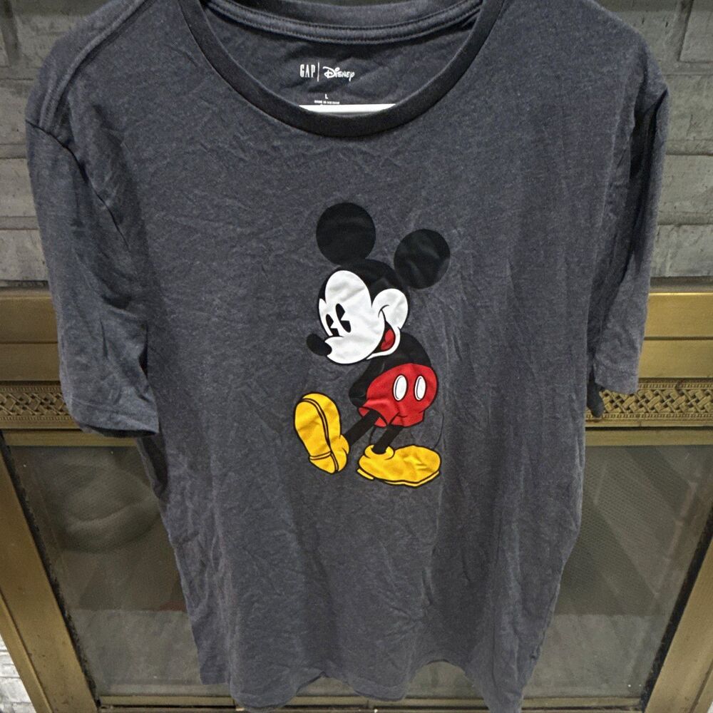 GAP Disney Mickey Mouse Graphic T-Shirt Gray Adult Size L